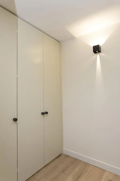 Foch Triomphe Apartment Paris